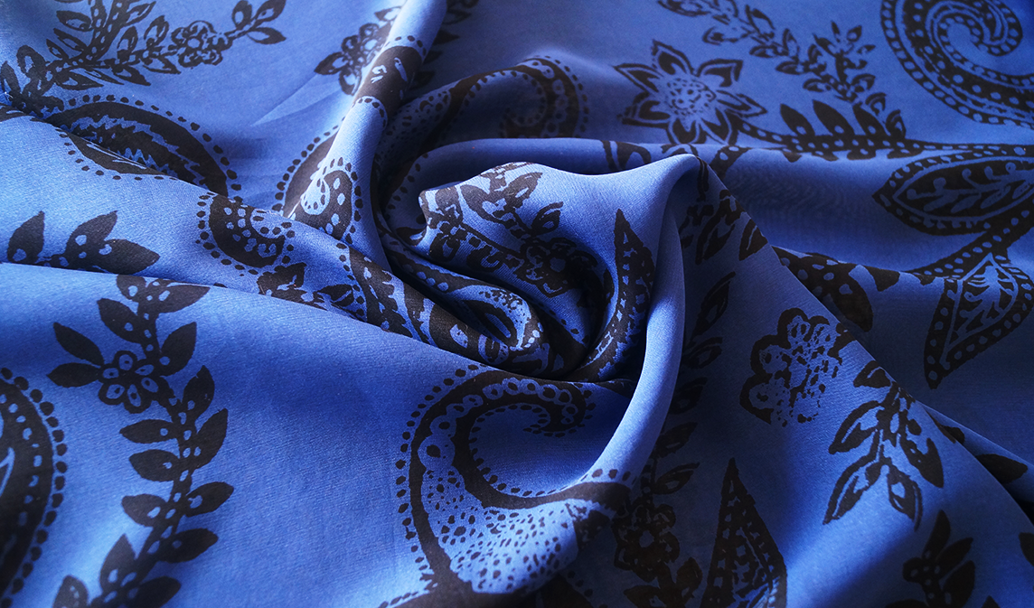 Seda Chiffón - Azul Estampado Paisley